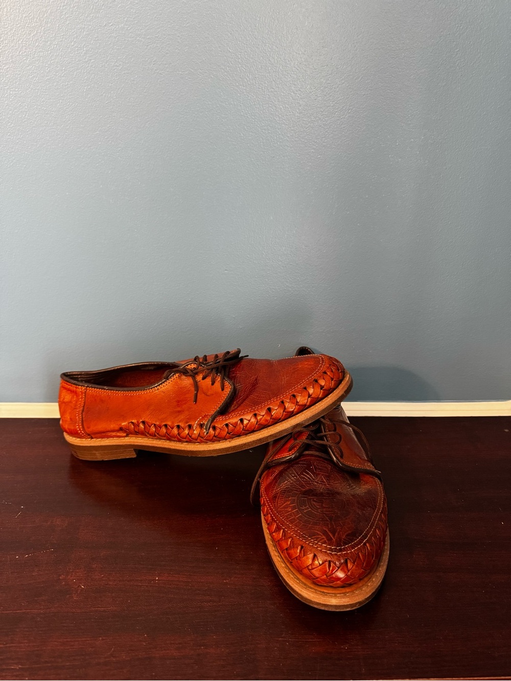 Men's Brown Leather Woven Lace-Up Shoes